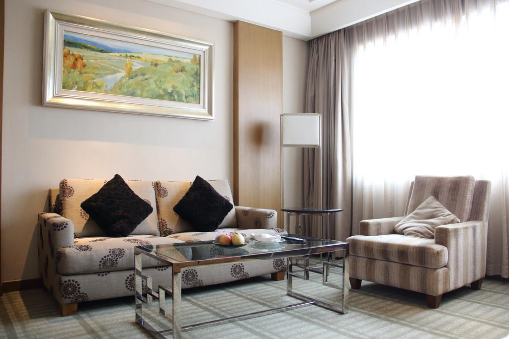 Harriway Hotel 成都 エクステリア 写真