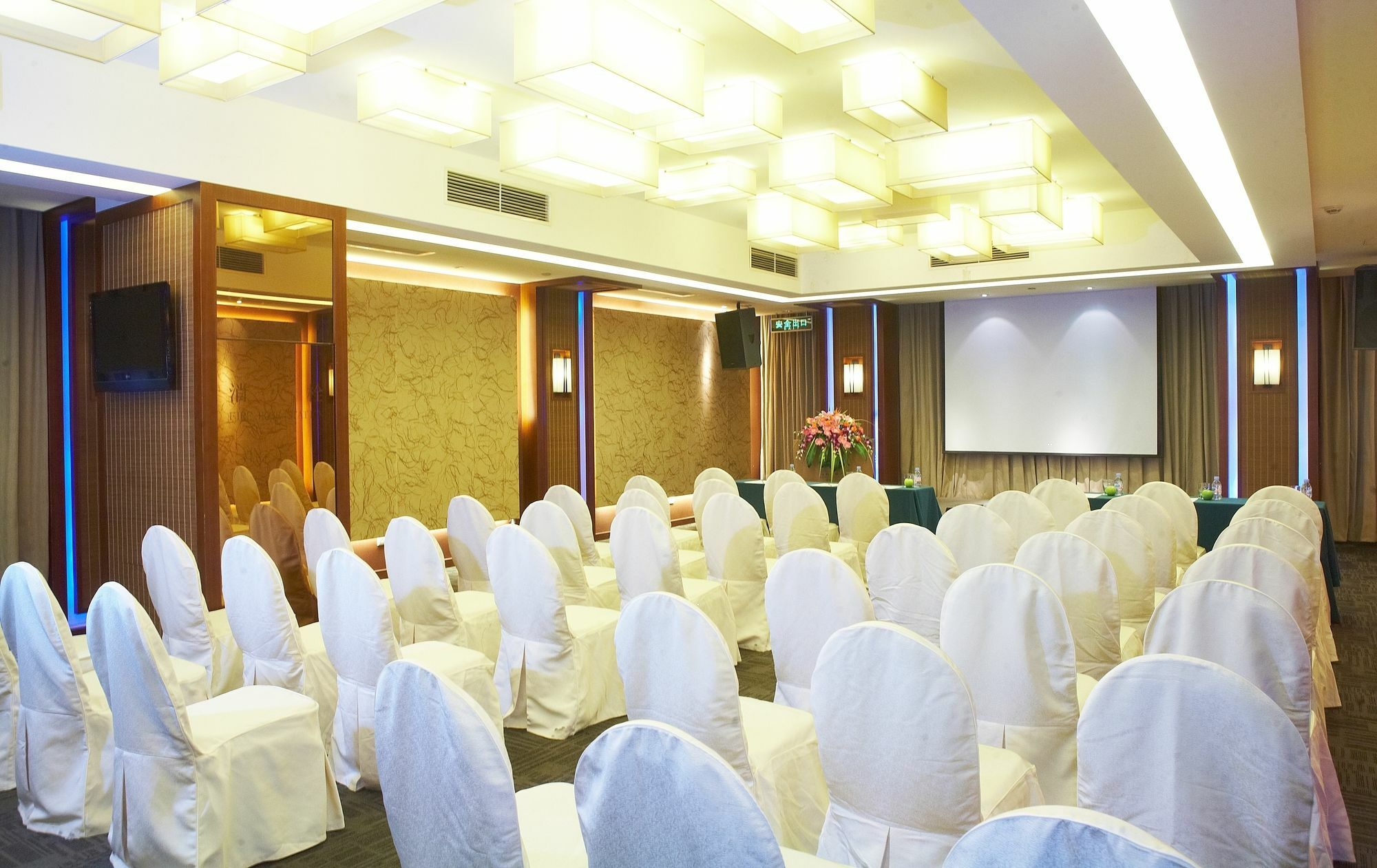 Harriway Hotel 成都 エクステリア 写真